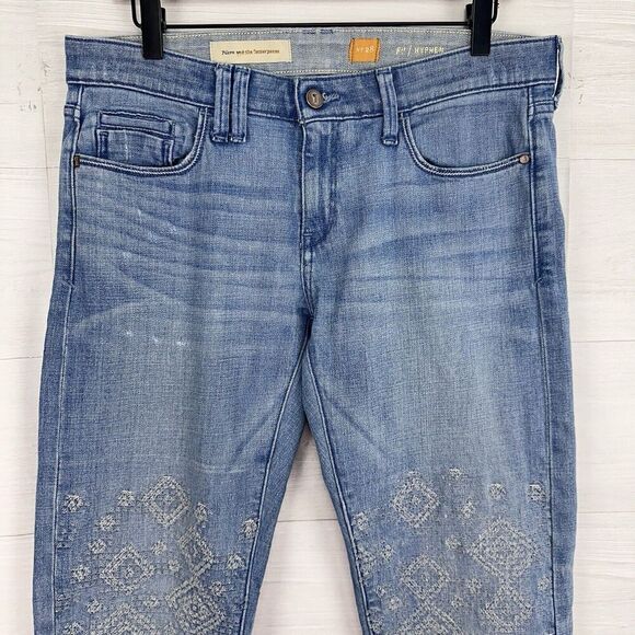 Pilcro Low-Rise Slim Boyfriend Jeans 28 Blue Light Wash Embroidered Straight Leg - Picture 2 of 13